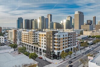1340 S Hill St, Los Angeles, CA - AERIAL map view