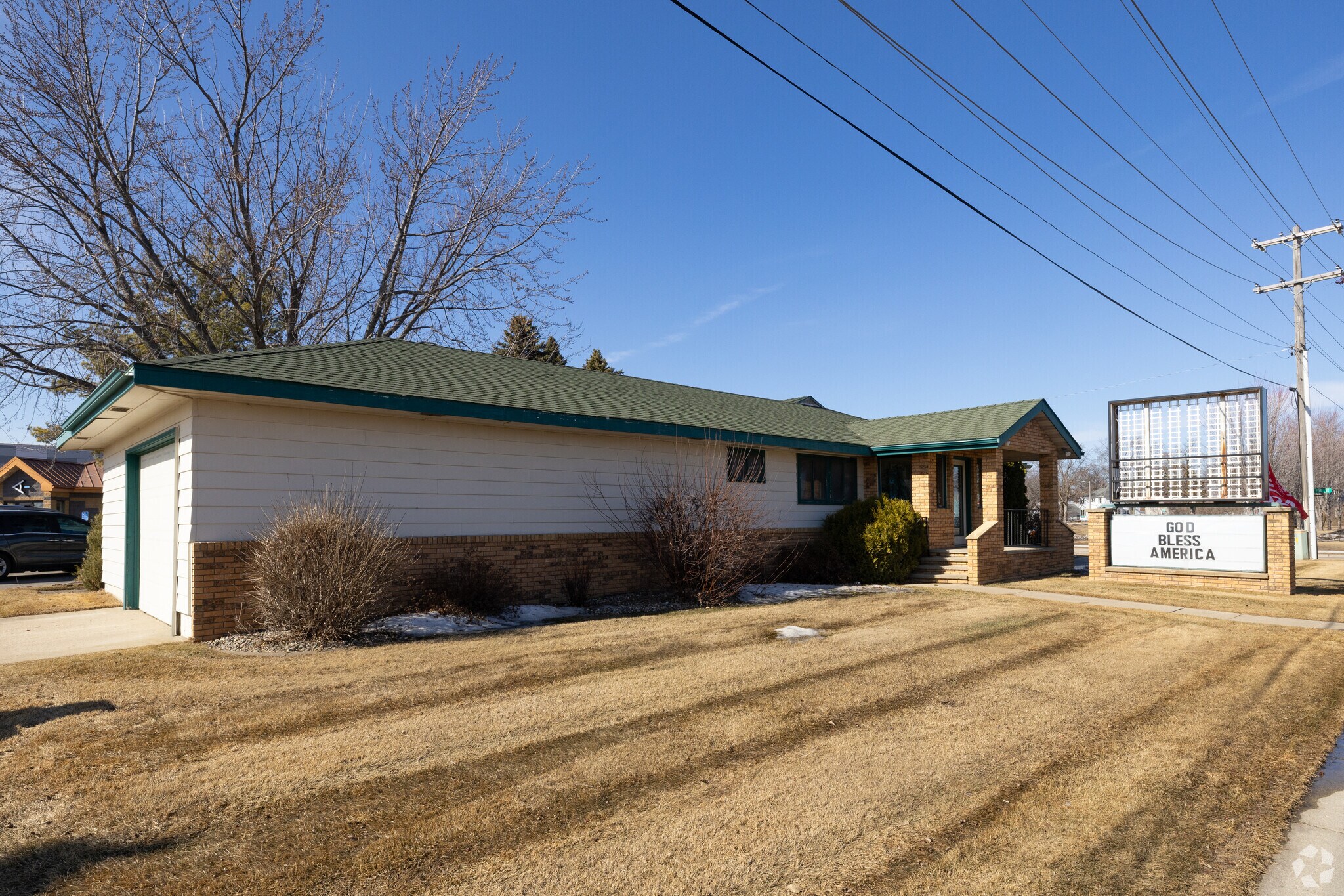 610 3rd Ave SE, Perham, MN for sale Primary Photo- Image 1 of 1