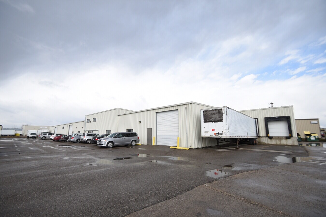 704 38th St N, Fargo, ND 58102