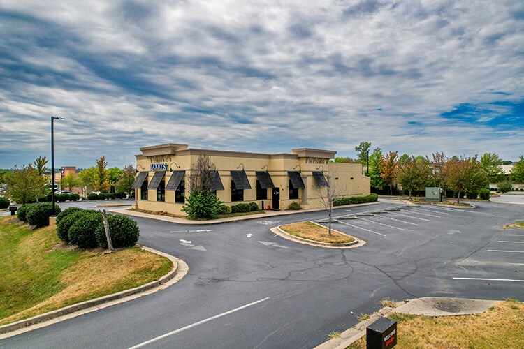 104 Carnahan Dr, Maumelle, AR 72113