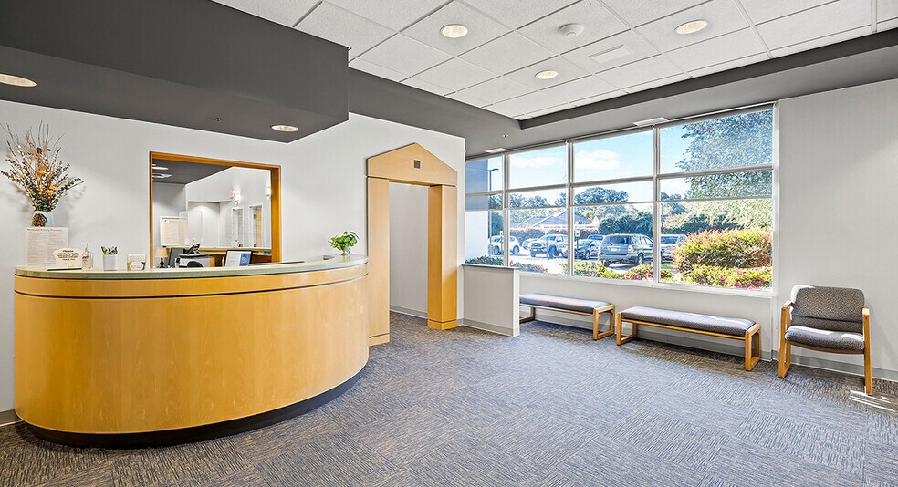 11601 Robious Rd, Midlothian, VA for lease - Building Photo - Image 2 of 5