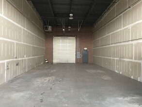 696 S 5300 W, Hurricane, UT for lease Interior Photo- Image 2 of 3