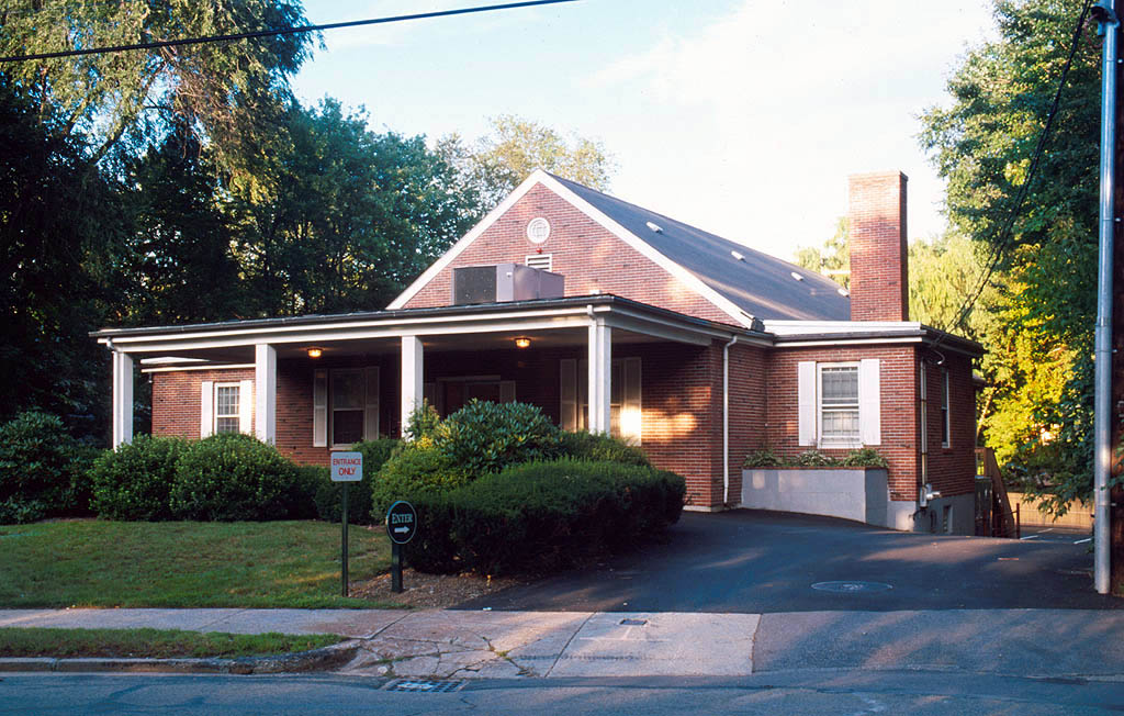 858 Walnut St, Newton, MA for sale Primary Photo- Image 1 of 1
