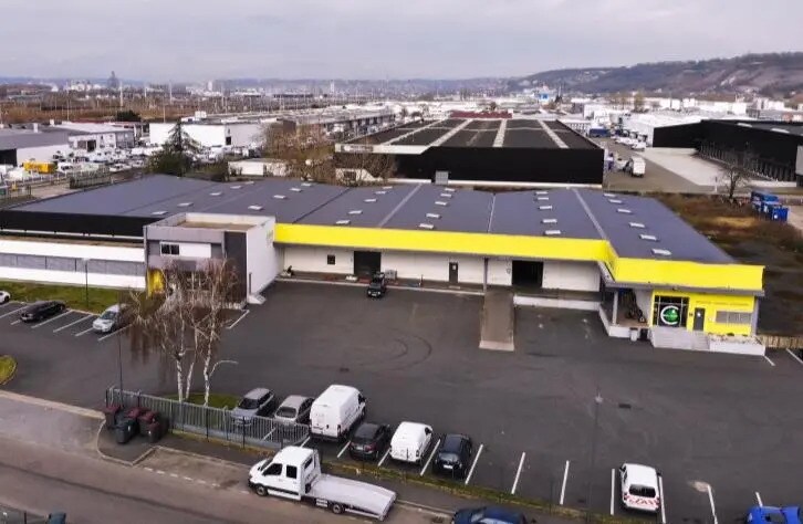 Industrial in Rouen for lease Building Photo- Image 1 of 5