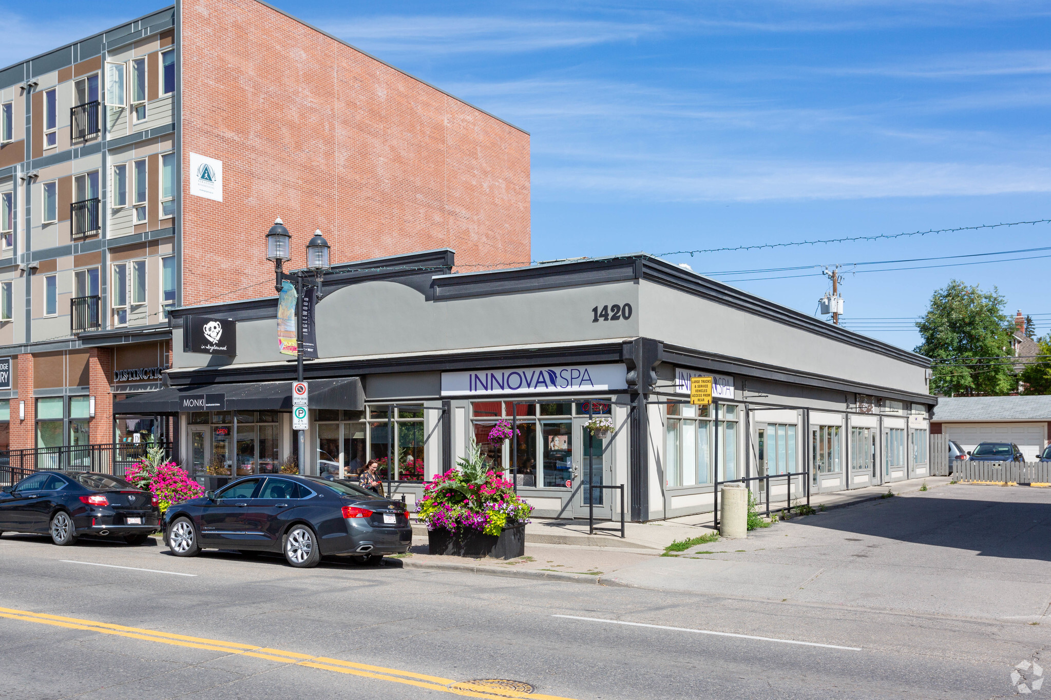 1420 9th Ave SE, Calgary, AB for sale Primary Photo- Image 1 of 1