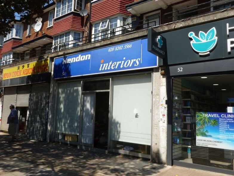 54 Vivian Ave, London for sale - Primary Photo - Image 1 of 1