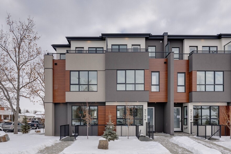 2124 7 St NW, Calgary, AB for sale - Building Photo - Image 3 of 19