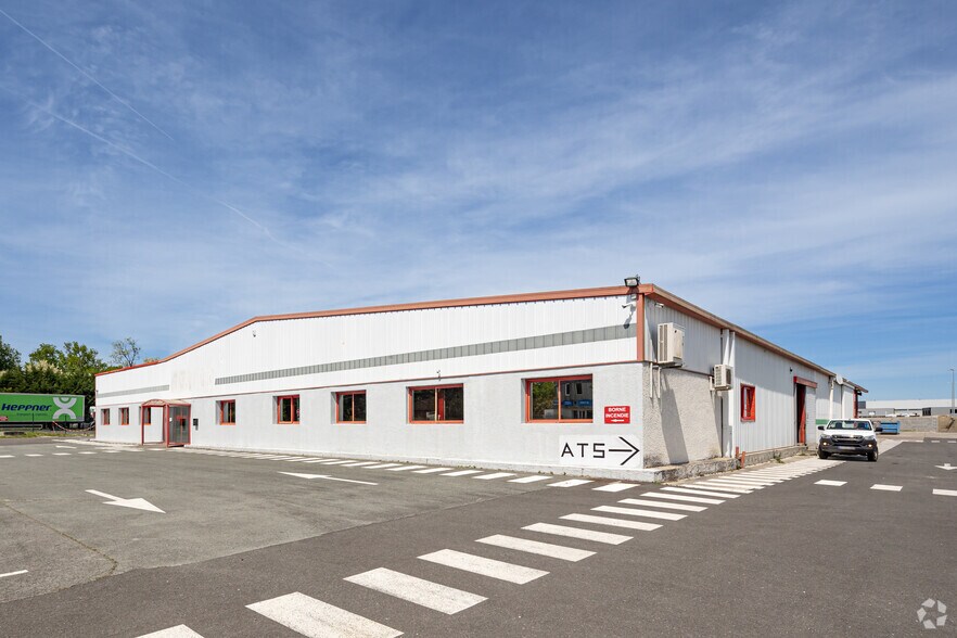 1 Chemin D'Arnauton, Cestas for lease - Building Photo - Image 2 of 4