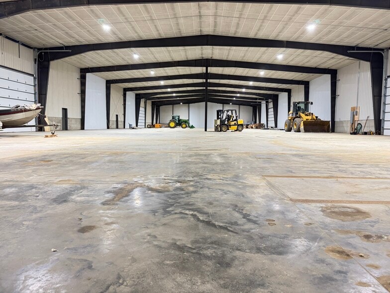 414 W Industrial Rd, Canton, SD for lease - Building Photo - Image 3 of 6