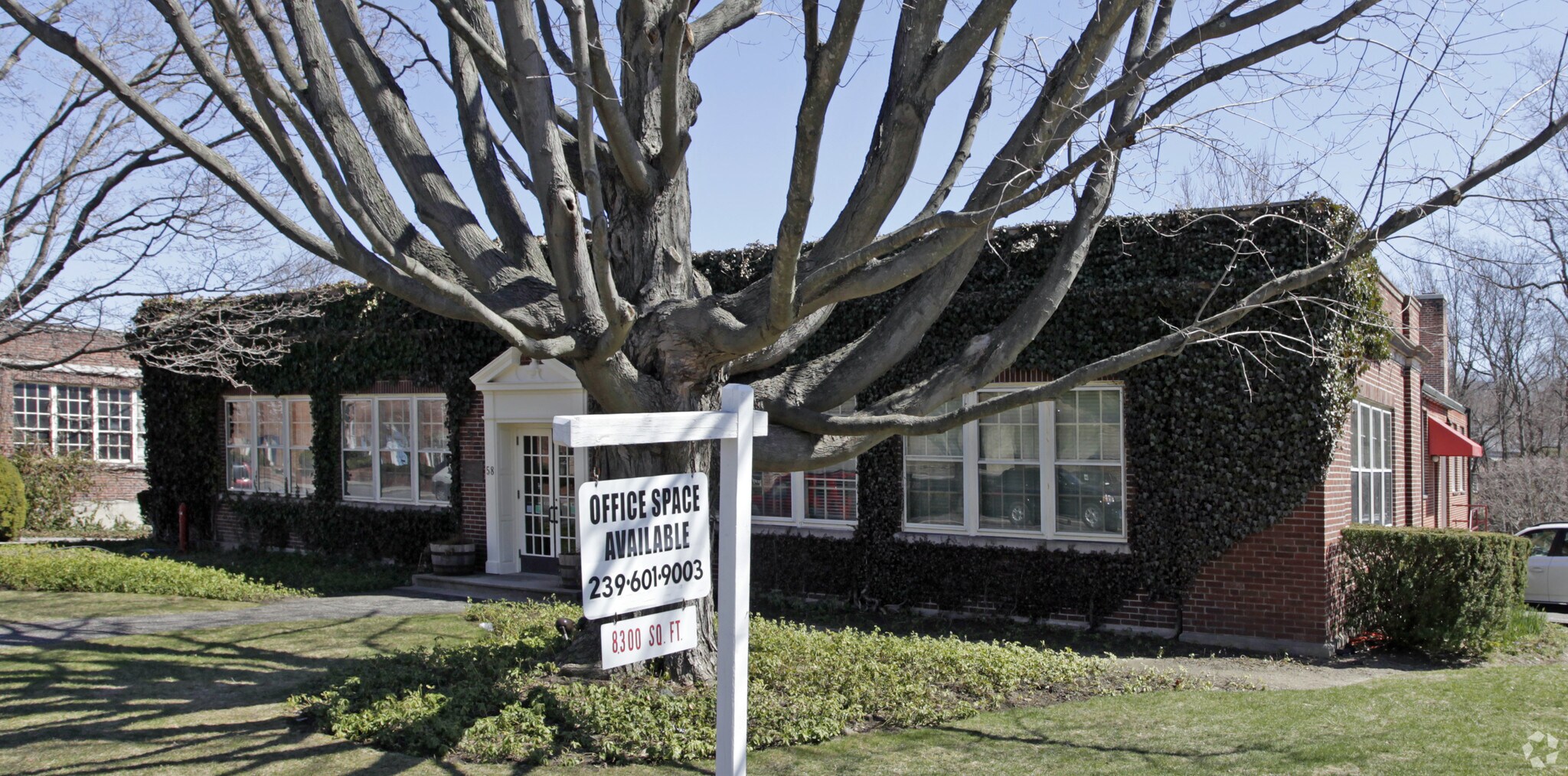 58 Pine St, New Canaan, CT for sale Primary Photo- Image 1 of 1