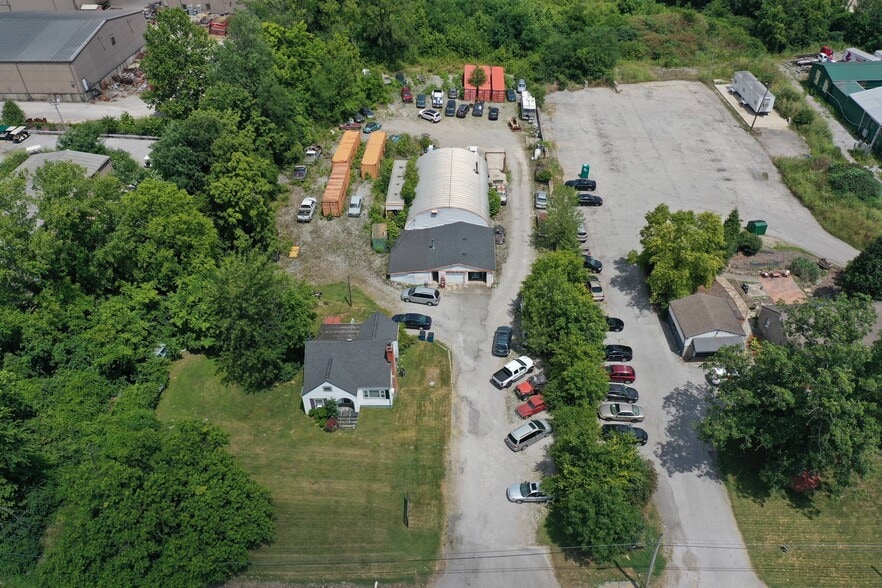 13315 Aiken Rd, Louisville, KY for sale - Building Photo - Image 3 of 7