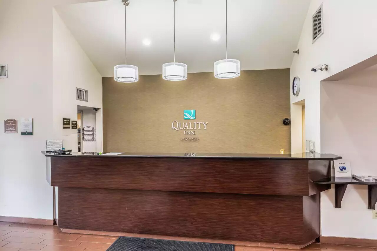 2855 Austin Peay Hwy, Memphis, TN 38128