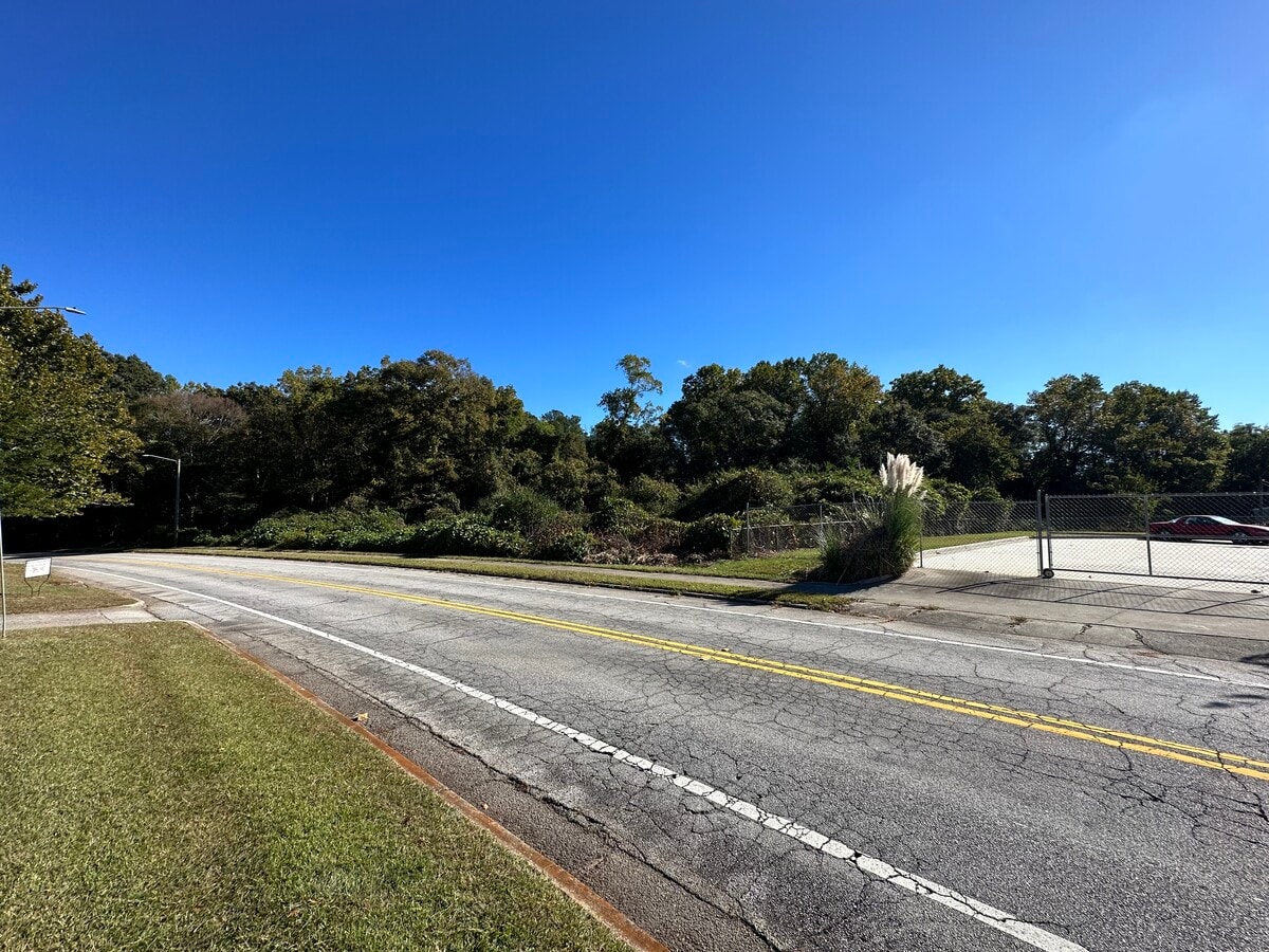 131 Burson Ave, Carrollton, GA 30117