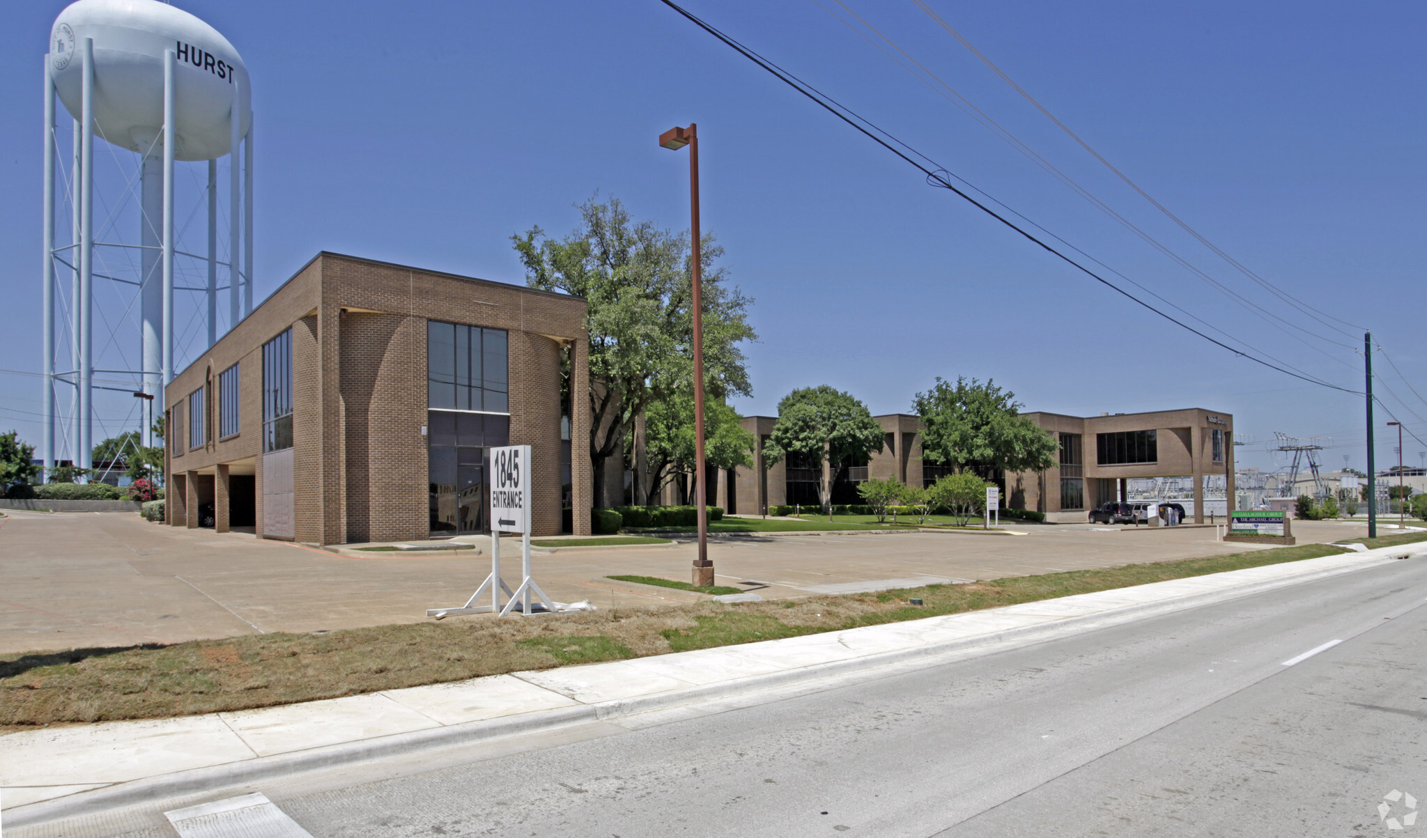 1845 Precinct Line Rd, Hurst, TX for sale Primary Photo- Image 1 of 1