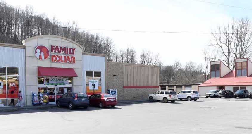 202 Front St E, Coeburn, VA for sale - Building Photo - Image 3 of 8