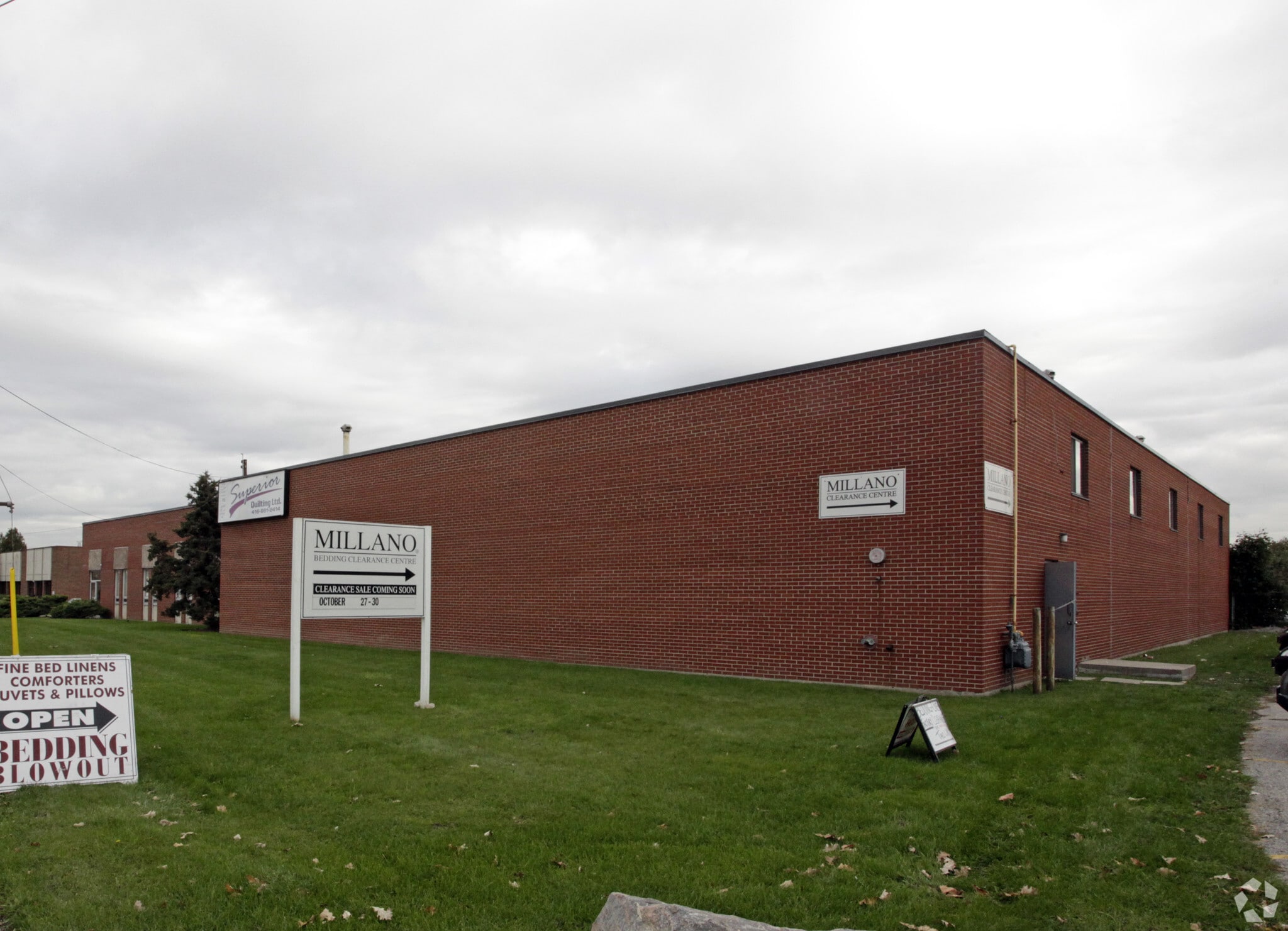 375 Norfinch Dr, Toronto, ON for sale Primary Photo- Image 1 of 1