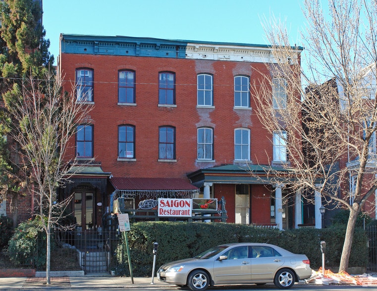 903 W Grace St, Richmond, VA 23220