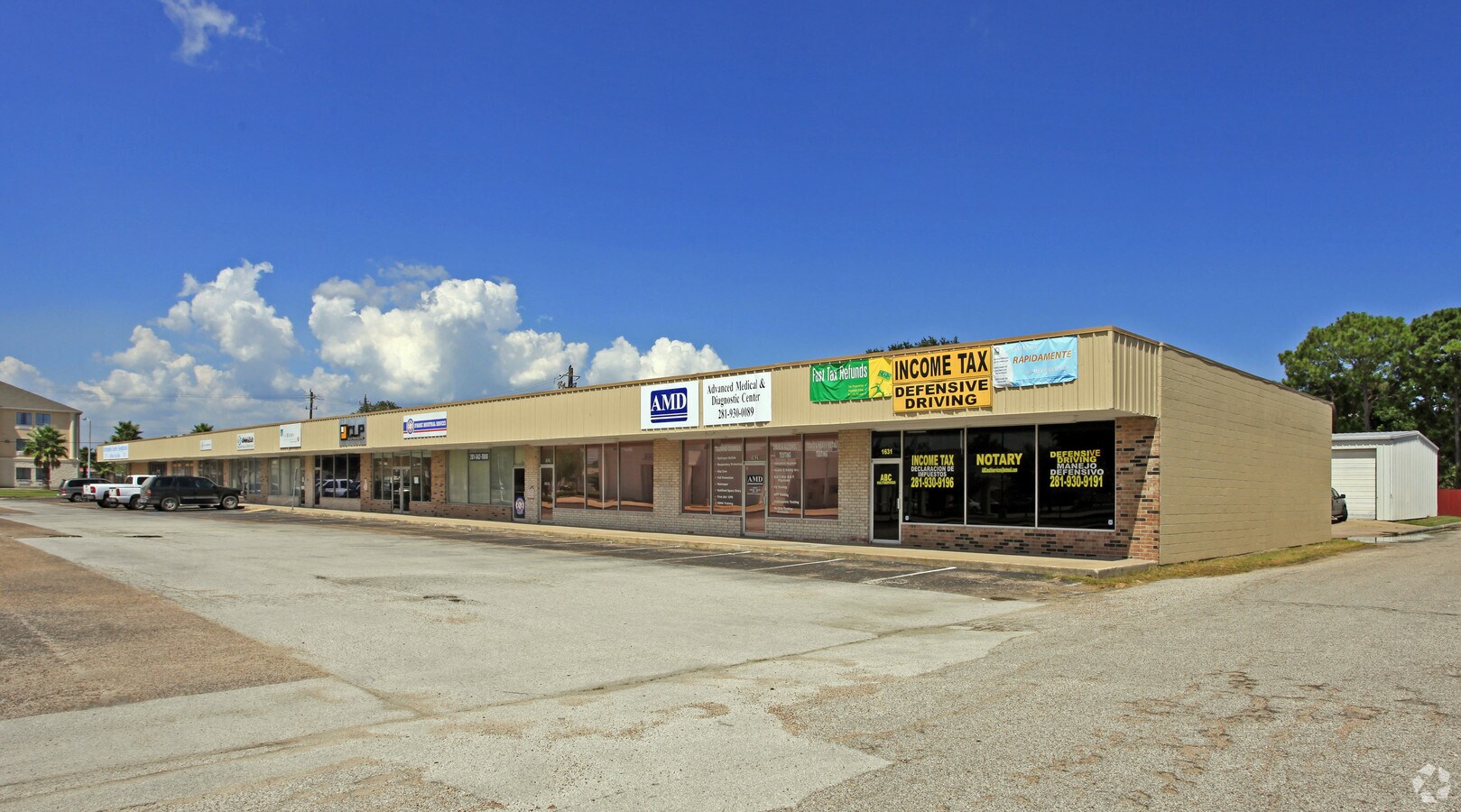 16091631 Center St, Deer Park, TX 77536