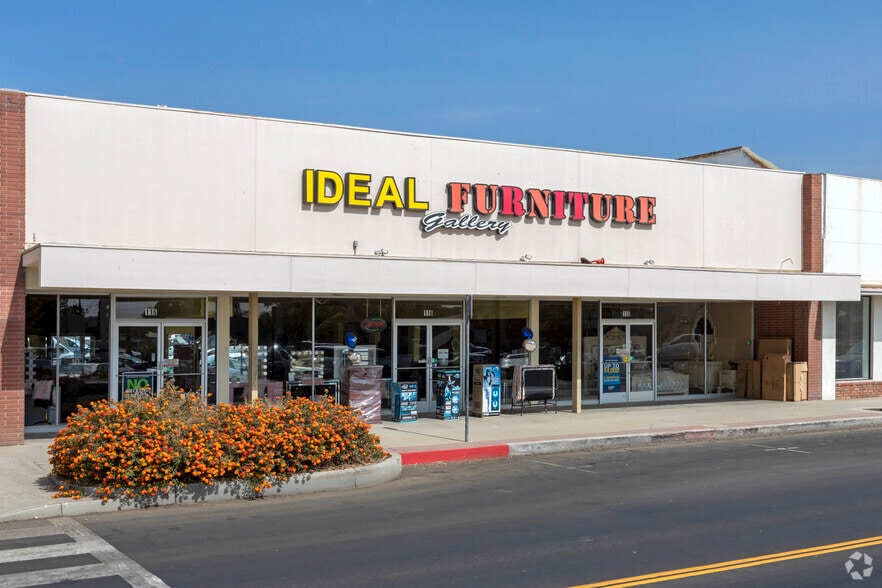 116 W 6th St, Hanford, CA for sale - Building Photo - Image 3 of 29