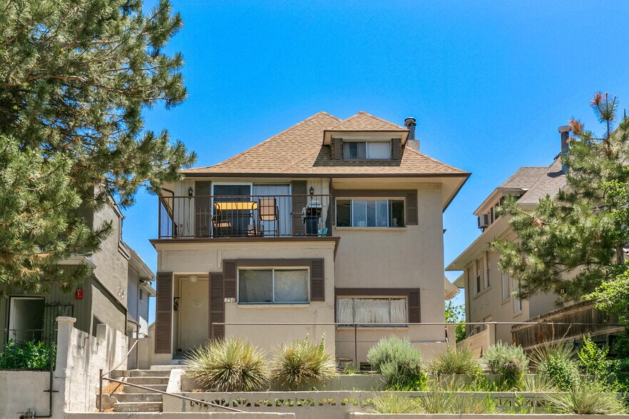 756 Ogden St, Denver, CO 80218