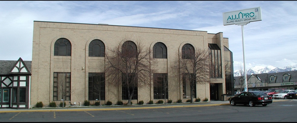 1750 W Carriage Sq, Taylorsville, UT for sale - Building Photo - Image 1 of 1