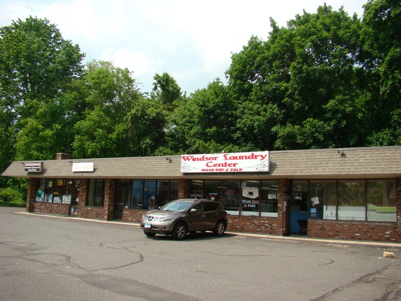 76-82 Poquonock Ave, Windsor, CT for sale - Building Photo - Image 1 of 1