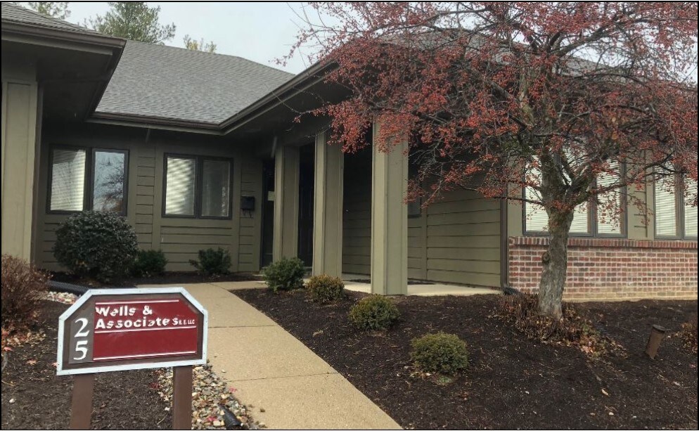 1910 St. Joe Center Rd, Fort Wayne, IN 46825