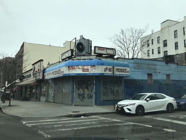 140 Featherbed Ln, Bronx, NY for sale - Primary Photo - Image 1 of 1