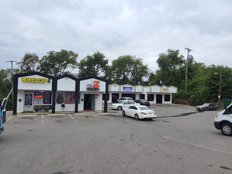 3105 Clarksville Hwy, Nashville, TN for lease - Building Photo - Image 1 of 4