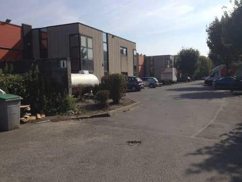 Office in La Courneuve for lease - Building Photo - Image 3 of 9