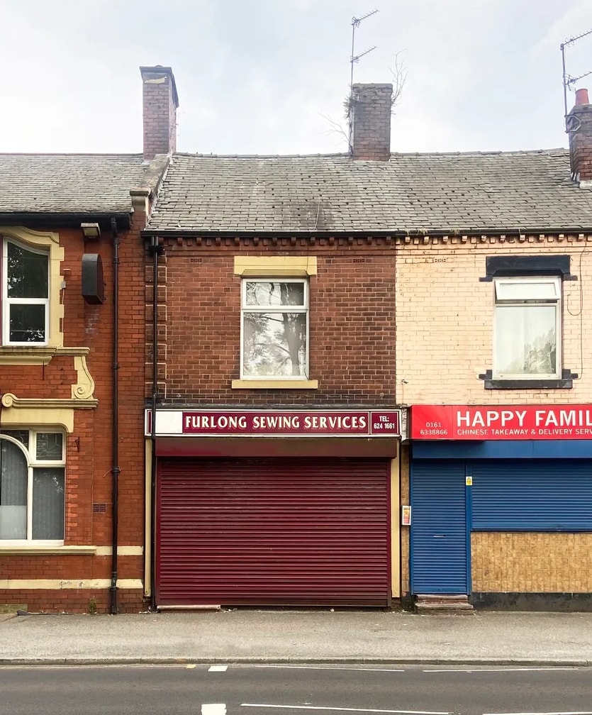 248 Huddersfield Rd, Oldham for sale Building Photo- Image 1 of 1