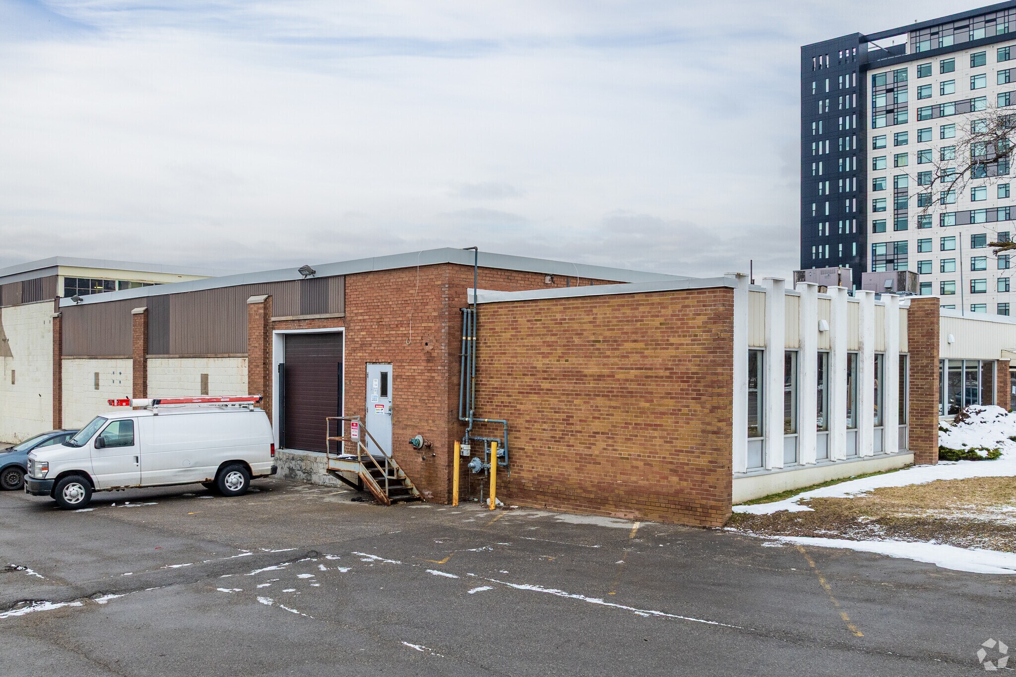 1220 Birchmount Rd, Toronto, ON for lease Primary Photo- Image 1 of 5