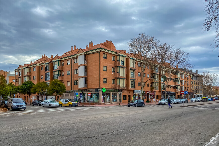 Calle Serracines, 4, Alcalá De Henares, Madrid for sale - Building Photo - Image 3 of 3