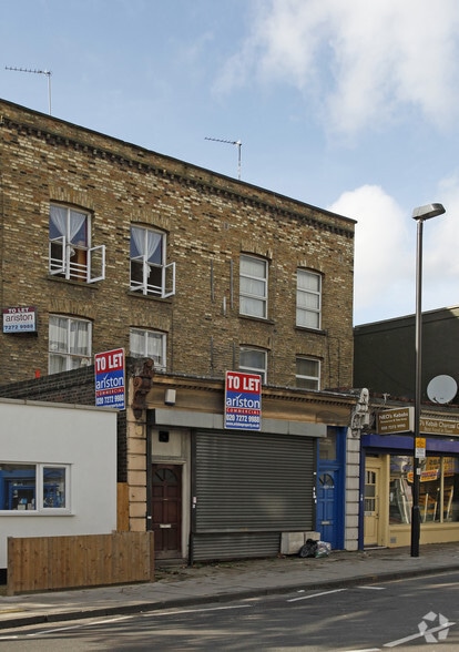 403 Hornsey Rd, London for sale - Primary Photo - Image 1 of 1