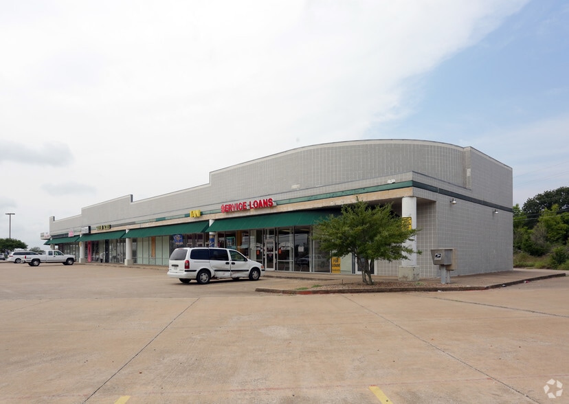 721-725 E Taylor St, Sherman, TX for sale - Primary Photo - Image 1 of 17