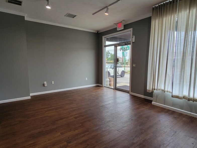 Steubenville Pike  2+Acre Redevelopment portfolio of 2 properties for sale on LoopNet.com - Building Photo - Image 2 of 24