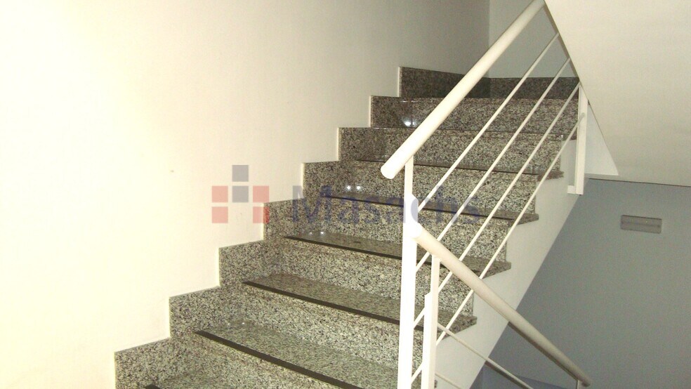 Industrial in Fuenlabrada, Madrid for sale - Interior Photo - Image 2 of 6