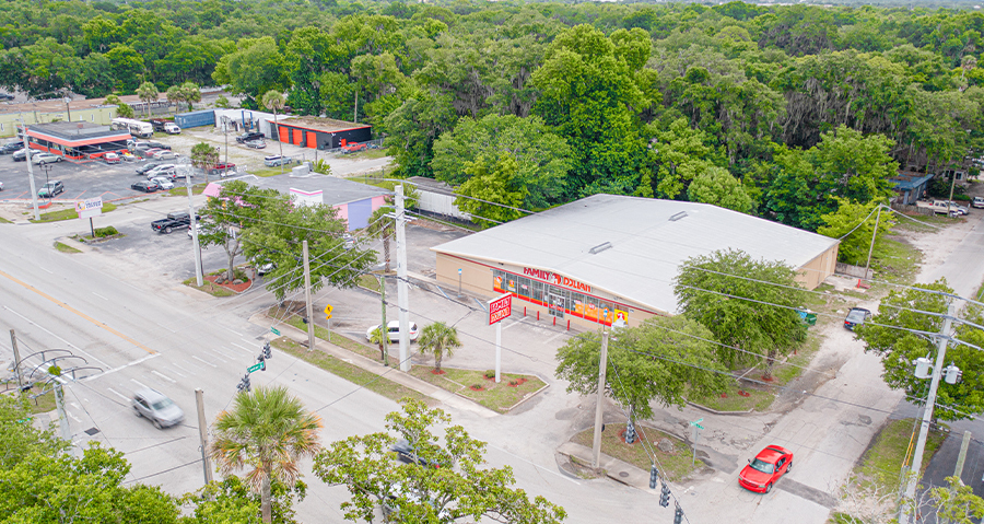 715 Mason Ave, Daytona Beach, FL for sale - Building Photo - Image 1 of 1