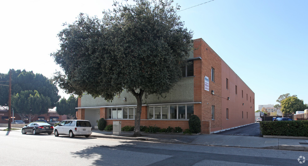 41 S Chester Ave, Pasadena, CA for lease - Building Photo - Image 1 of 12