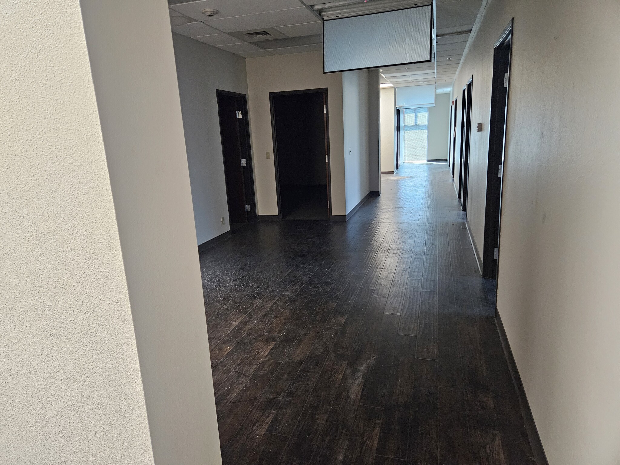 3425 Cliff Shadows Pky, Las Vegas, NV for lease Building Photo- Image 1 of 2