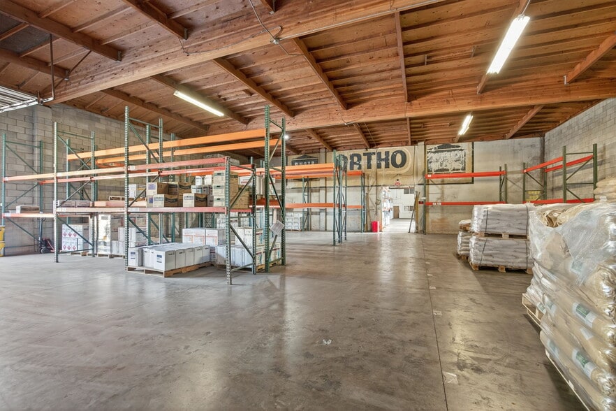 635 S Rose Ave, Oxnard, CA for sale - Building Photo - Image 3 of 24