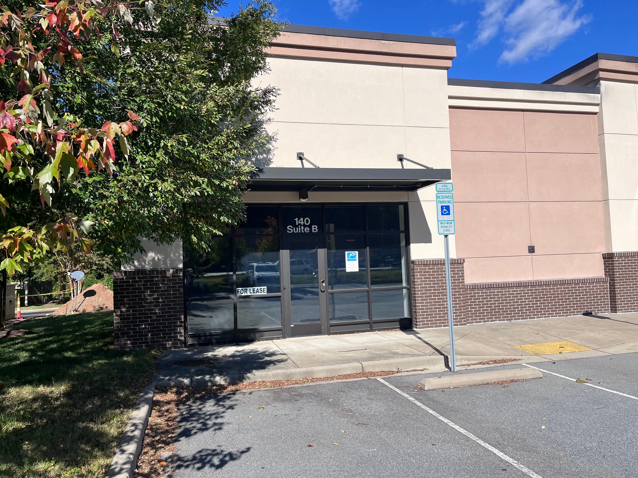 140 W Mills St, Columbus, NC for lease Interior Photo- Image 1 of 6