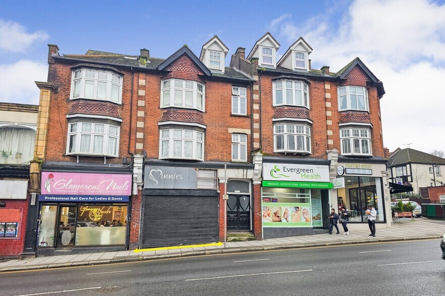 7F High St, Barnet for sale - Building Photo - Image 1 of 1