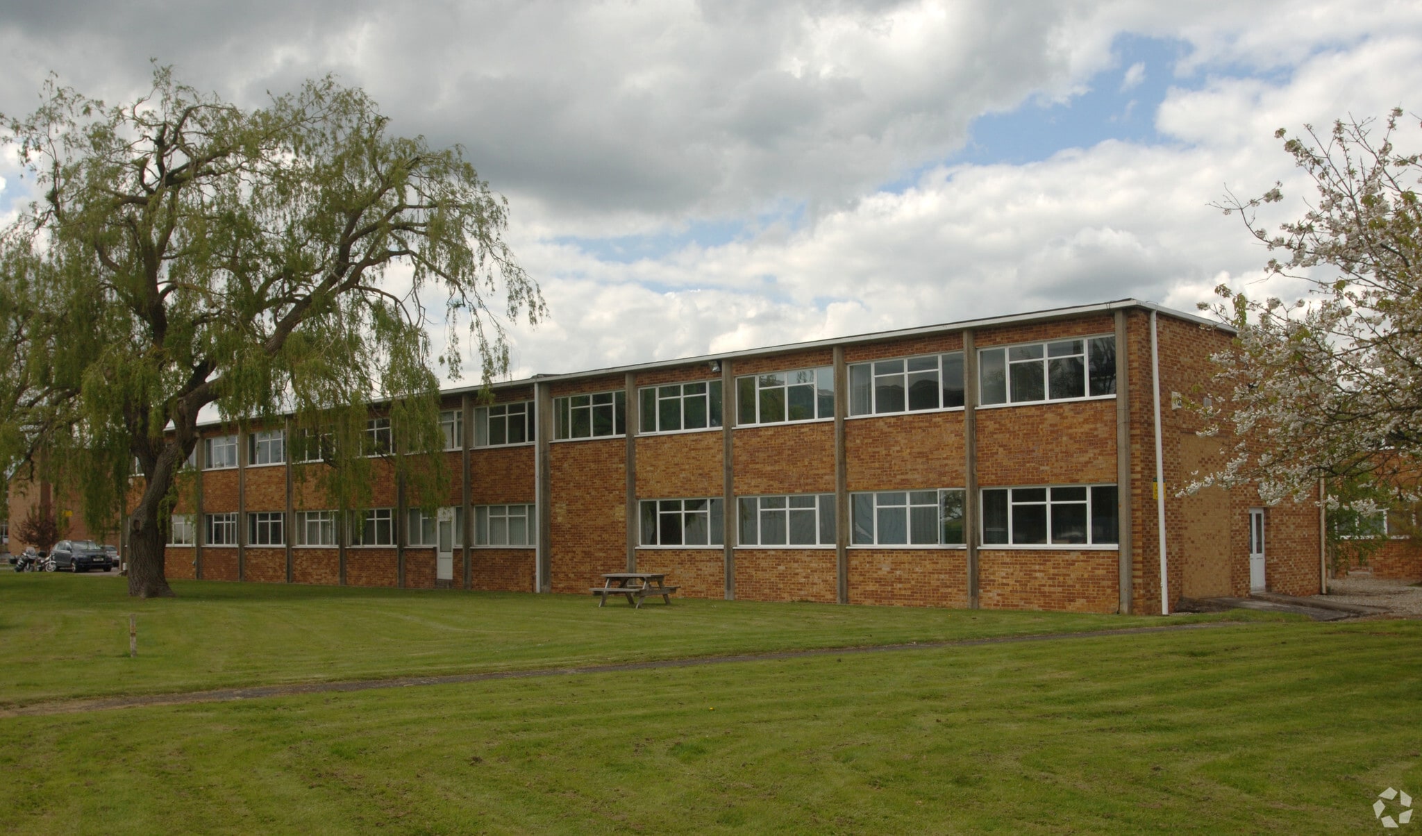 Downsview Rd, Wantage for sale Primary Photo- Image 1 of 1