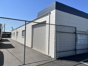 1773 W Lincoln Ave, Anaheim, CA for lease Building Photo- Image 2 of 8