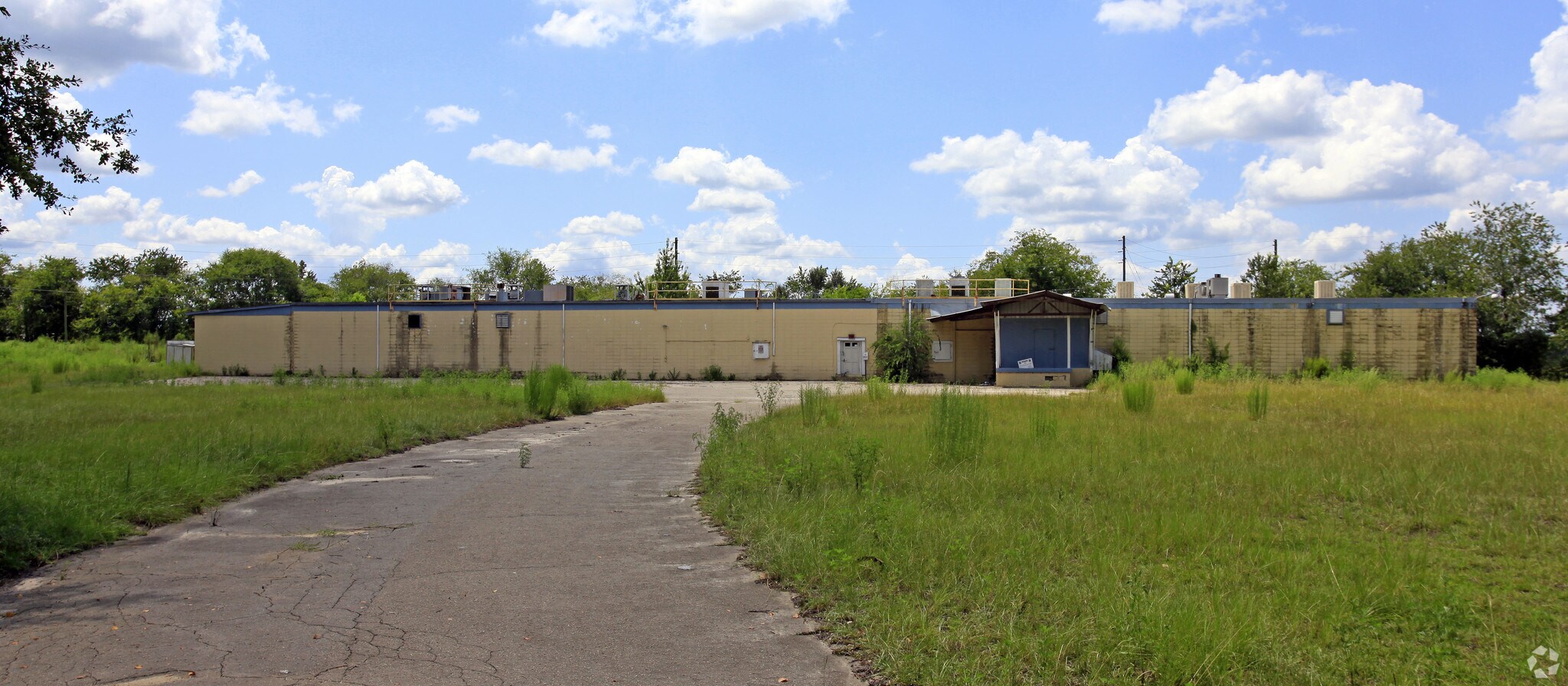 7410 E US Highway 90, Lee, FL for lease Building Photo- Image 1 of 5