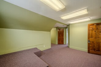 89 N Main St, Andover, MA for lease Interior Photo- Image 2 of 12