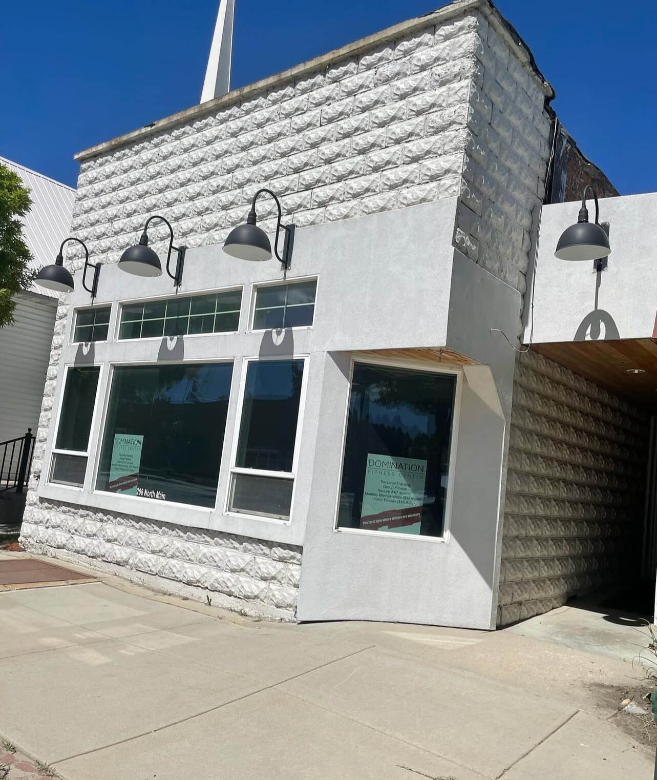 208 N Main St, Cascade, ID for sale Building Photo- Image 1 of 1