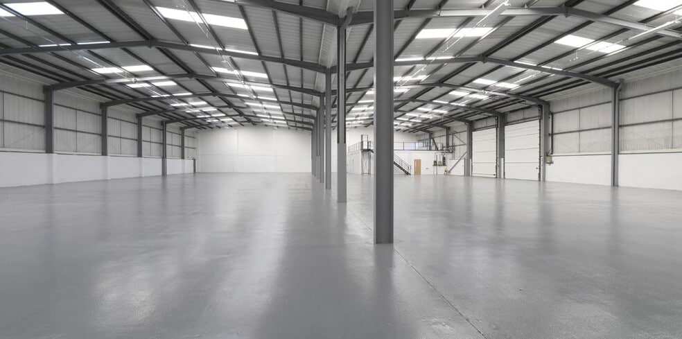 Bevan Way, Smethwick for lease - Building Photo - Image 3 of 7