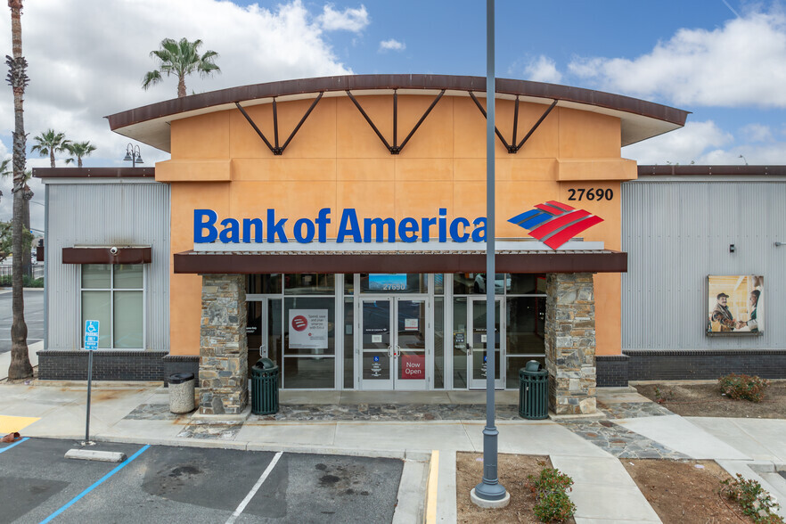 27690 Clinton Keith Rd, Murrieta, CA 92562 - Bank of America | LoopNet